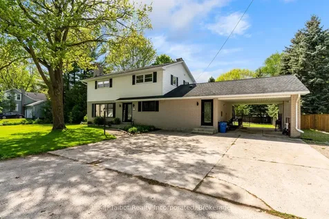 441 Coombs Street North Huron ON N0M 1H0