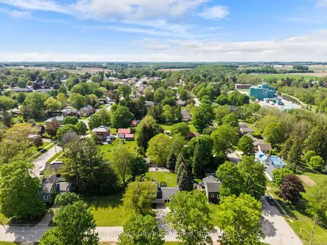 441 Coombs Street North Huron ON N0M 1H0