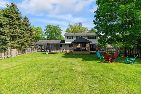 441 Coombs Street North Huron ON N0M 1H0