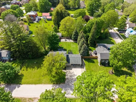 441 Coombs Street North Huron ON N0M 1H0