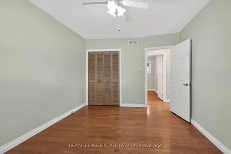 88 West 33rd Street Hamilton ON L9C 5J1