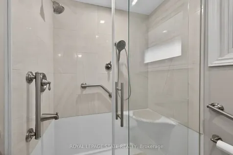 88 West 33rd Street Hamilton ON L9C 5J1
