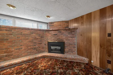88 West 33rd Street Hamilton ON L9C 5J1