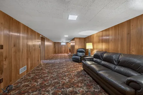 88 West 33rd Street Hamilton ON L9C 5J1