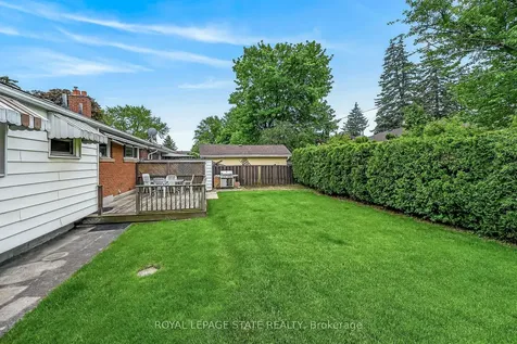 88 West 33rd Street Hamilton ON L9C 5J1