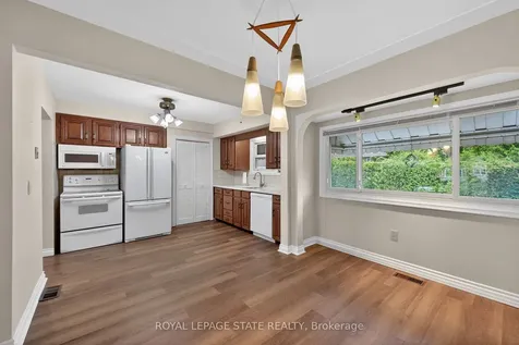 88 West 33rd Street Hamilton ON L9C 5J1
