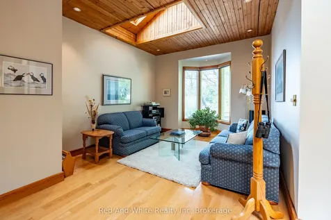 23 Pearl Street Guelph ON N1E 2E4