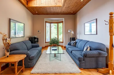 23 Pearl Street Guelph ON N1E 2E4