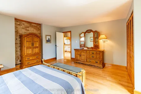 23 Pearl Street Guelph ON N1E 2E4