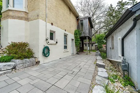23 Pearl Street Guelph ON N1E 2E4