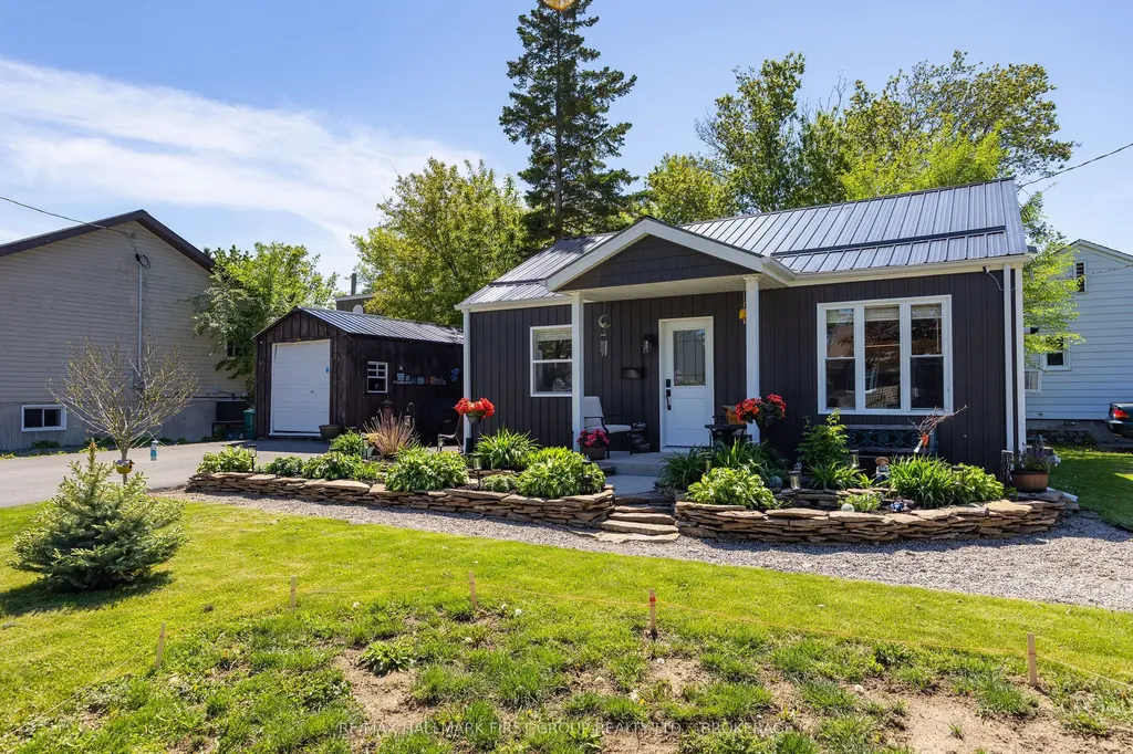488 Nelson Street Kingston ON K7K 4N5