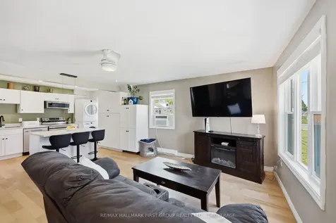 488 Nelson Street Kingston ON K7K 4N5