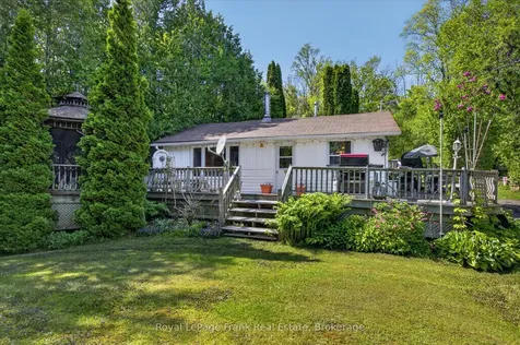 688 North Shore Drive E Otonabee-south Monaghan ON K0L 1B0