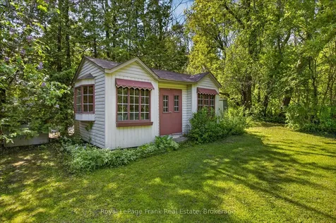 688 North Shore Drive E Otonabee-south Monaghan ON K0L 1B0