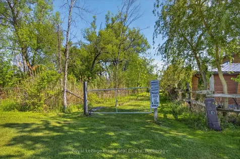 688 North Shore Drive E Otonabee-south Monaghan ON K0L 1B0