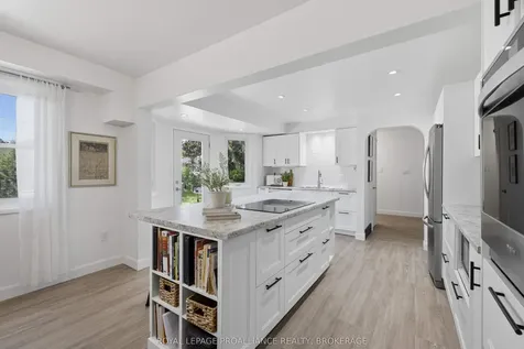 102 Herchmer Crescent Kingston ON K7M 2V9