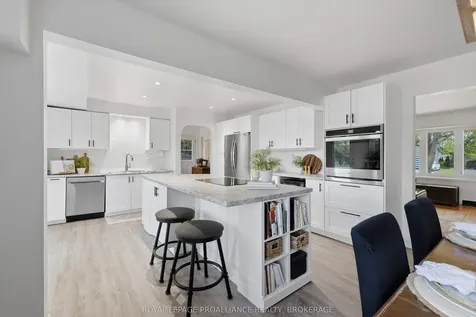 102 Herchmer Crescent Kingston ON K7M 2V9