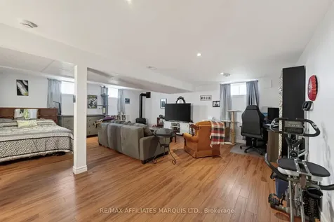 403 3rd Street E Cornwall ON K6H 2E6