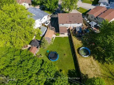 20 Baldwin Circle Thorold ON L2V 4H5