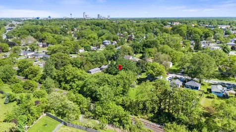 7931 Watson Street Niagara Falls ON L2H 1E4