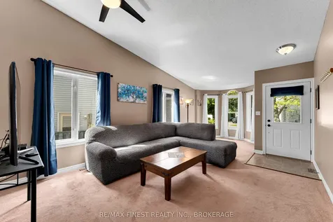 570 Freeman Crescent Kingston ON K7K 7H5