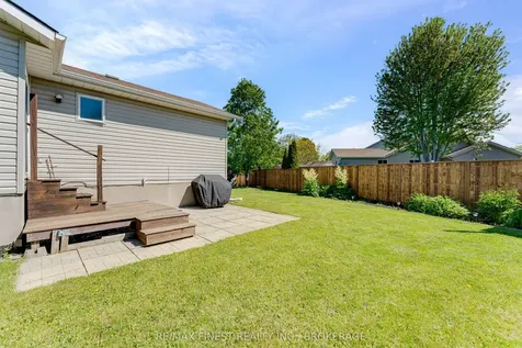 570 Freeman Crescent Kingston ON K7K 7H5