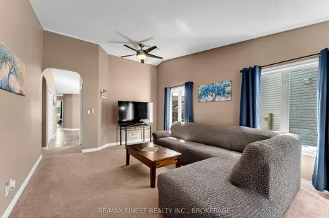 570 Freeman Crescent Kingston ON K7K 7H5