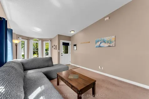 570 Freeman Crescent Kingston ON K7K 7H5