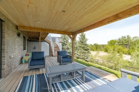 48 Newcastle Court Kitchener ON N2R 0G7