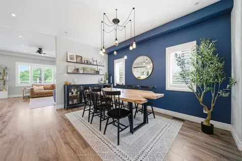 48 Newcastle Court Kitchener ON N2R 0G7