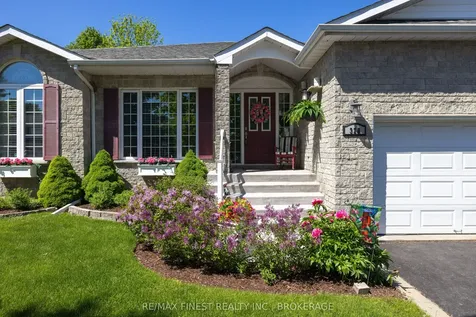 320 Friarhill Crescent Kingston ON K7M 8P4