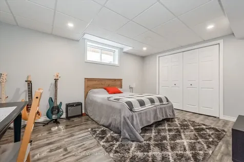 107 Mcgowan Street Centre Wellington ON N0B 1S0