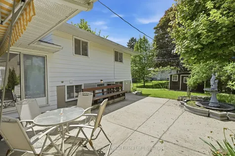 1041 Hudson Drive Kingston ON K7M 5K5