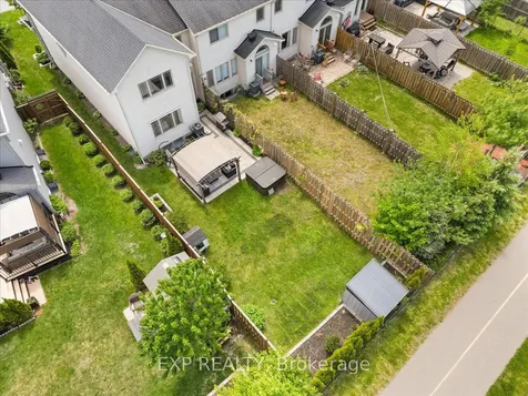 478 Barrick Hill Road Kanata ON K2M 0H8