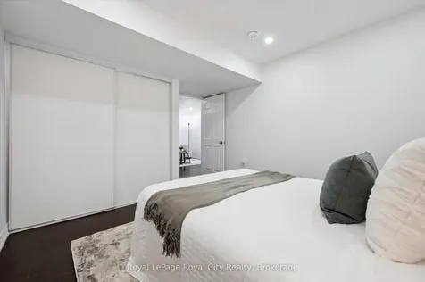 45 Darling Crescent Guelph ON N1L 1P8