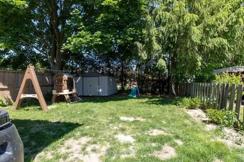 225 Huron Street S St. Marys ON N4X 1B3