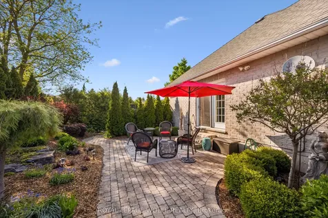 20 Bonniewood Drive Mapleton ON N0G 1P0