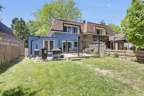 145 Penfield Drive Kanata ON K2K 1M4