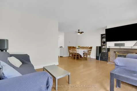 145 Penfield Drive Kanata ON K2K 1M4