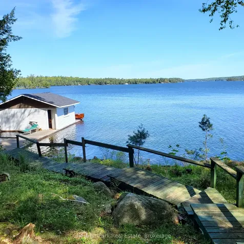 76 Tobin Island N/a Muskoka Lakes ON P0B 1J0