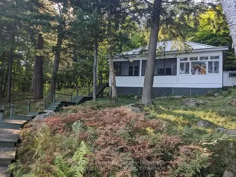 76 Tobin Island N/a Muskoka Lakes ON P0B 1J0
