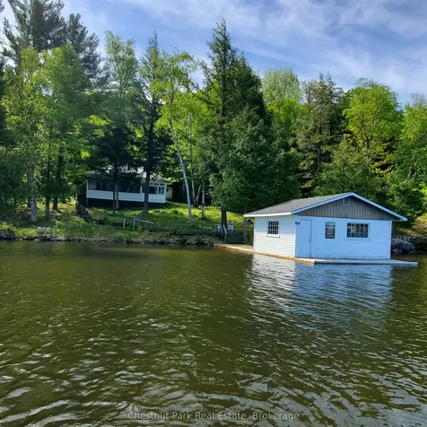 76 Tobin Island N/a Muskoka Lakes ON P0B 1J0