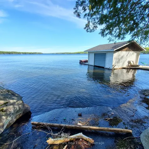 76 Tobin Island N/a Muskoka Lakes ON P0B 1J0