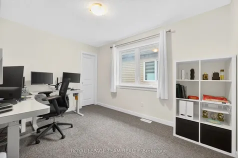 16 Stanzel Drive Carleton Place ON K7C 0H8