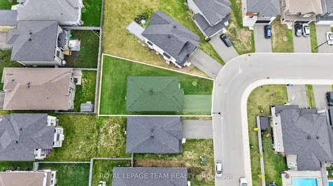 16 Stanzel Drive Carleton Place ON K7C 0H8