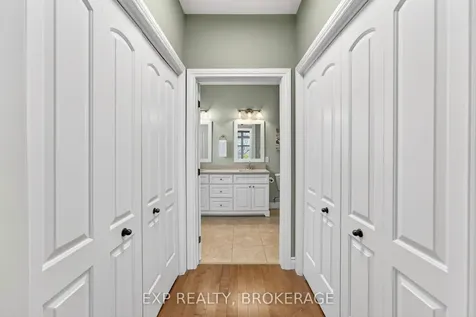 5048 Fox Run Place Kingston ON K7P 0E4