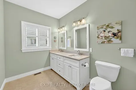 5048 Fox Run Place Kingston ON K7P 0E4