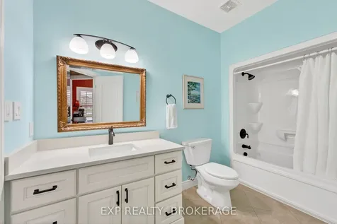 5048 Fox Run Place Kingston ON K7P 0E4