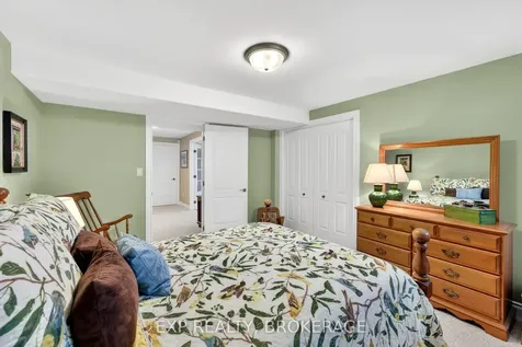 5048 Fox Run Place Kingston ON K7P 0E4