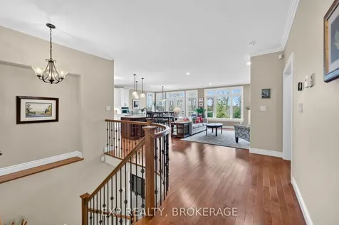 5048 Fox Run Place Kingston ON K7P 0E4